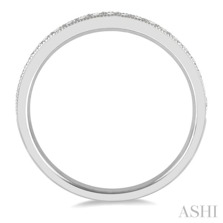 1/4 Ctw Round Cut Diamond Wedding Band in 14K White Gold