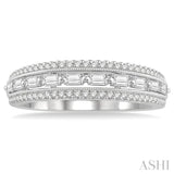 1/2 Ctw Art Deco Split Shank Baguette & Round Cut Diamond Wedding Band in 14K White Gold