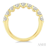 1 Ctw Wavy Channel Set 9-Stone Round Cut Diamond Fashion Band in 14K Yellow Gold