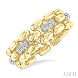 1/10 Ctw Bold Panther Link Round Cut Diamond Fashion Ring in Yellow Gold Vermeil