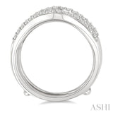 1 1/10 Ctw Baguette and Round Cut Diamond Insert Ring in 14K White Gold