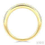 1 1/2 Ctw Channel Set Baguette and Round Cut Diamond Wedding Band in 14K Yellow Gold