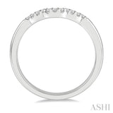 1/10 Ctw Waves Center Round Cut Diamond Wedding Band in 14K White Gold