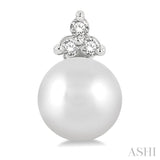 5.5 MM Round Cut Cultured Pearl and 1/20 Ctw Petite Round Cut Diamond Fashion Stud Earrings in 10K White Gold