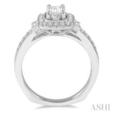 Semi-Mount Diamond Engagement Ring